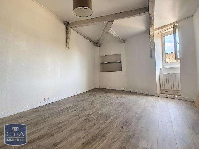 Location appartement 1 pièce Auray Centre Ville Historique 56