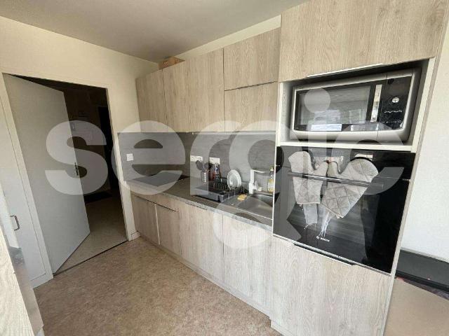 Location appartement 1 pièce Angers Saint Léonard Madeleine 49