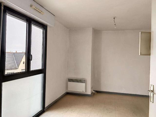 Location appartement 1 pièce Angers Saint Léonard Madeleine 49