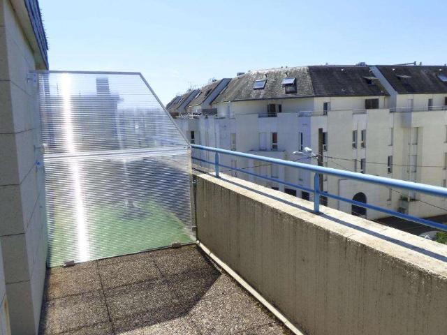 Location appartement 1 pièce Angers Saint Serge 49