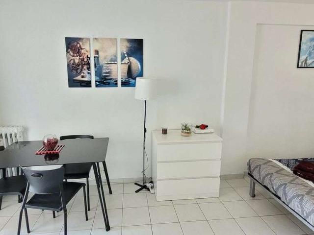 Location appartement 1 pièce Cannes 06