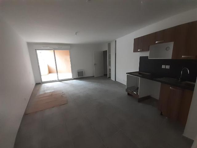 Location appartement 1 pièce CASTRIES 30m² à 481.00€/mois CDC Habitat