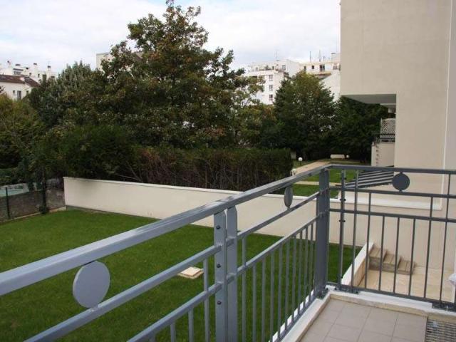 Location appartement 1 pièce Courbevoie 92