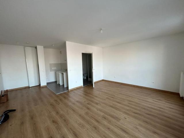 Location appartement 1 pièce HERBLAY SUR SEINE 35m² à 709.39€/mois CDC Habitat