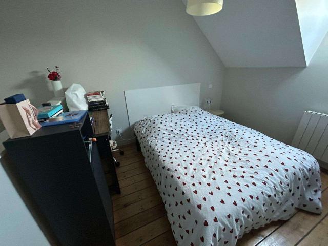 Location appartement 1 pièce Laval Centre Ville Préfecture 53