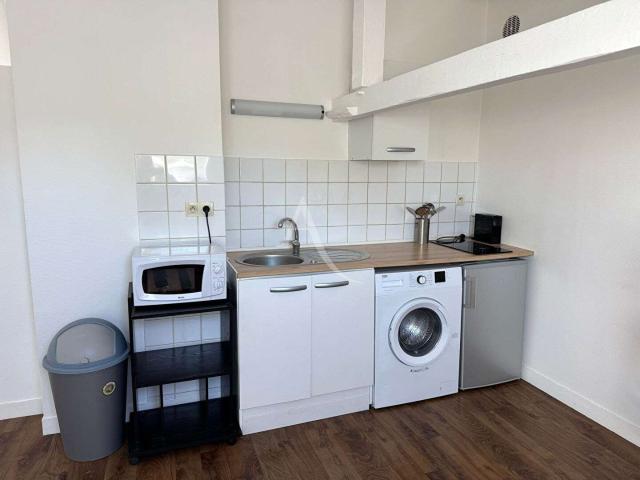 Location appartement 1 pièce Laval Les Fourches 53