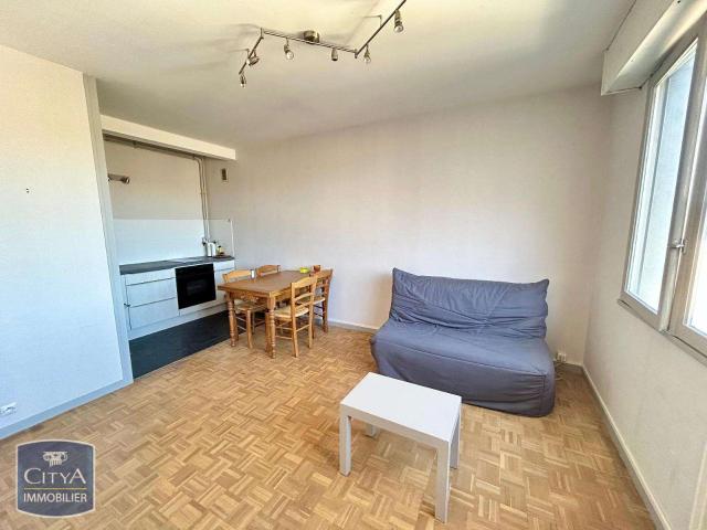 Location appartement 1 pièce Le Mans République 72