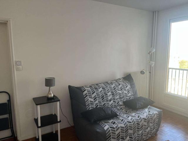 Location appartement 1 pièce Le Mans Rubillard Chasse Royale 72