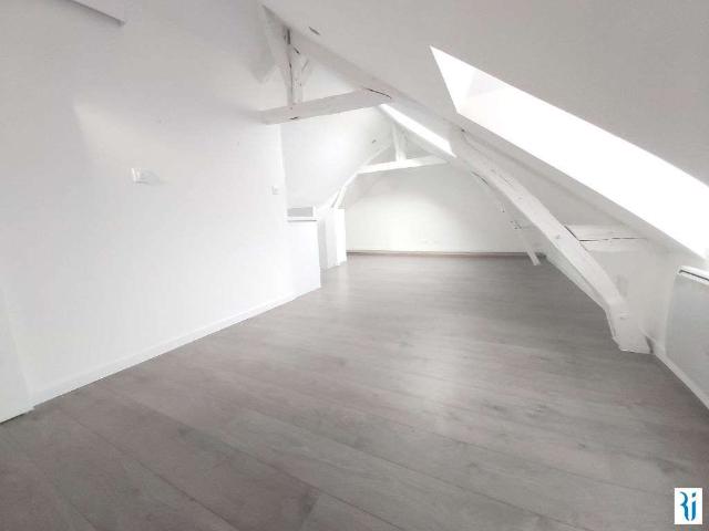Location appartement 1 pièce Le Mesnil Esnard 76