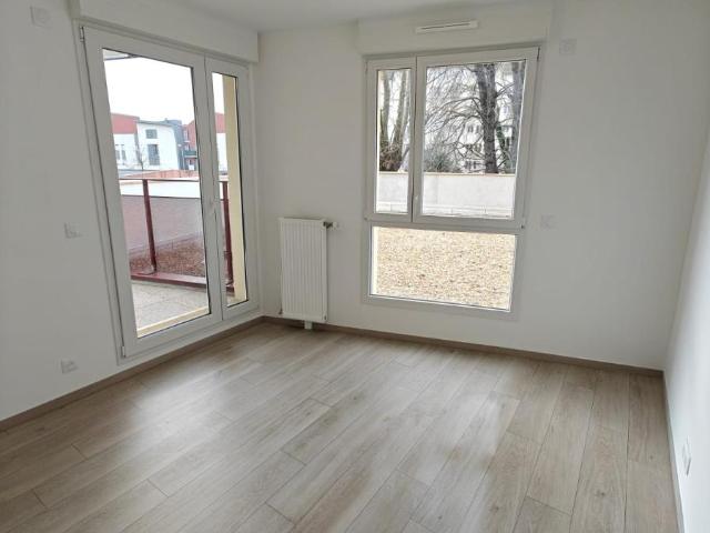 Location appartement 1 pièce LES MUREAUX 29m² à 608.33€/mois CDC Habitat
