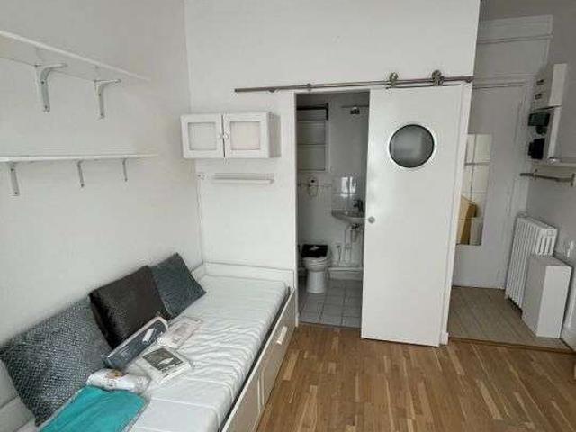 Location appartement 1 pièce Paris 14e 75