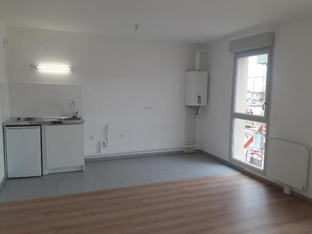 Location appartement 1 pièce REIMS 34m² à 468.61€/mois CDC Habitat