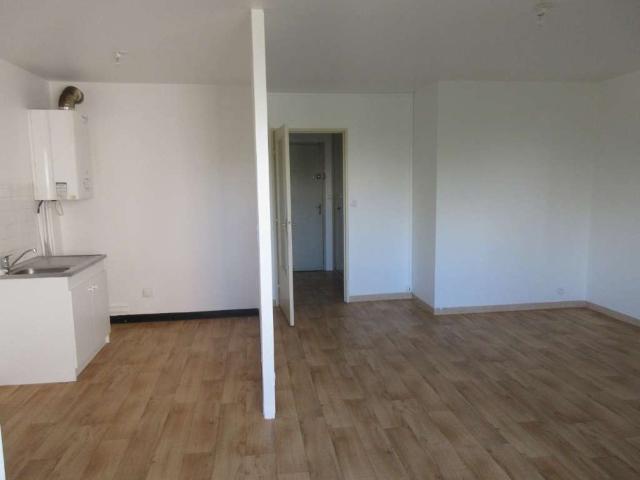 Location appartement 1 pièce Rennes Bourg L'evêque 35