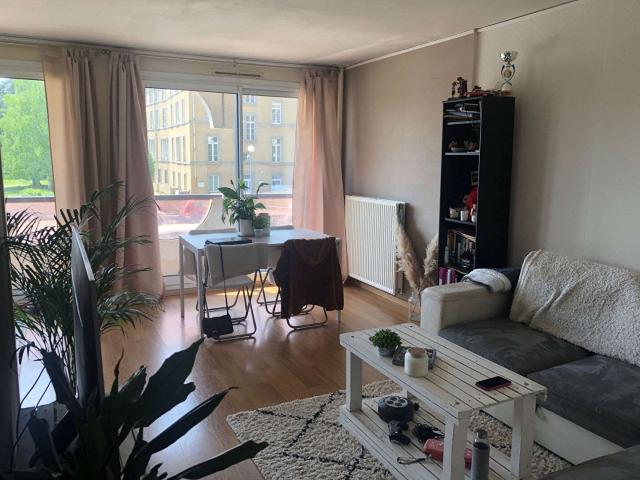 Location appartement 1 pièce Rennes Bourg L'evêque 35
