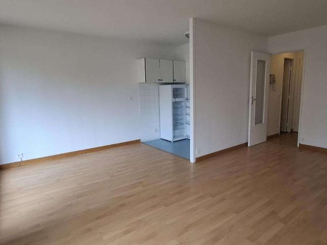 Location appartement 1 pièce Rennes Bourg L'evêque 35
