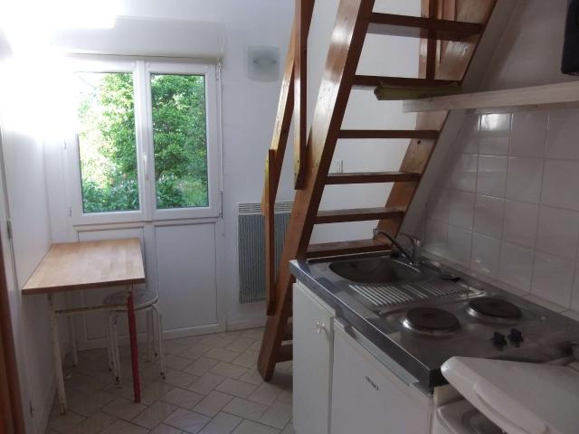 Location appartement 1 pièce Rennes Sacré Coeurs 35