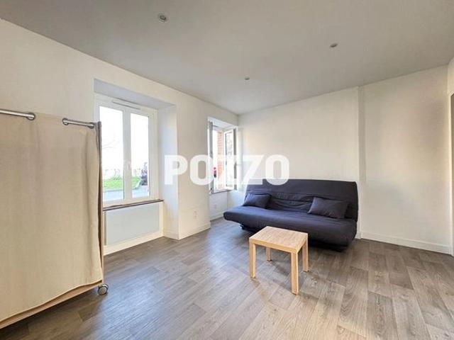 Location Appartement 1 pièce s 20 m² Meublé à l'année Granville