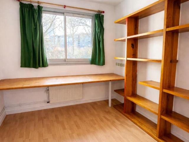 Location Appartement 1 pièce s de 10 m2