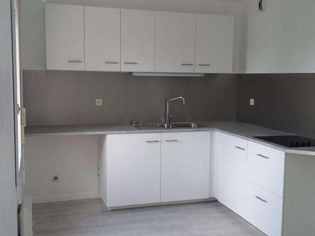 Location appartement 1 pièce Saint Sébastien Sur Loire Martellière 44