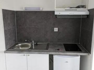 Location Appartement 1 pièce 0 m2 Talence