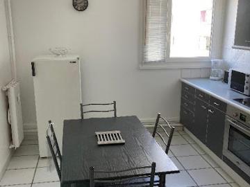 Location Appartement 1 pièce 0 m2 Talence