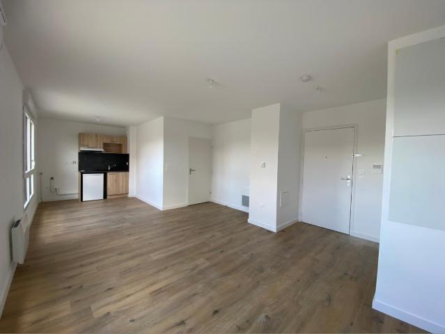Location appartement 1 pièce VANNES 34m² à 563.14€/mois CDC Habitat