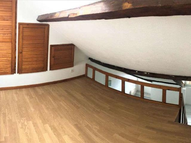 Location appartement 1 pièce Vannes Centre Ville 56