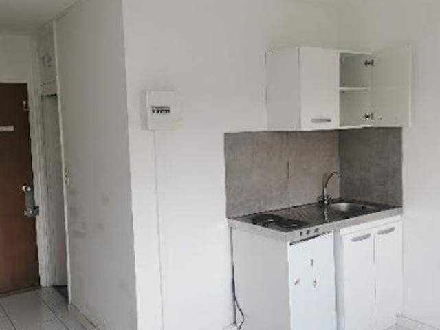 Location Appartement 1 pièce 0 m2 Gradignan