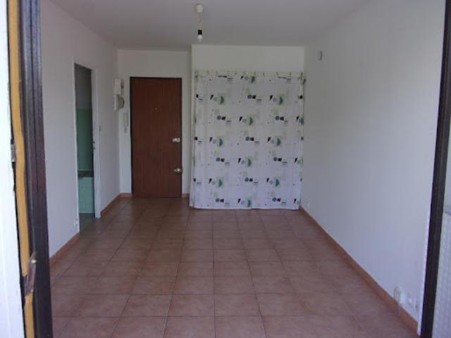 Location Appartement 1 pièce 0 m2 Talence