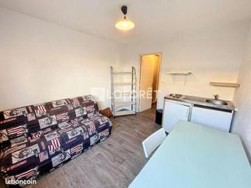 Location Appartement 1 pièce 0 m2 Talence