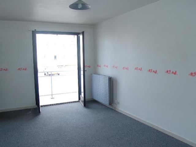 Location Appartement 1 pièce 0 m2 Talence