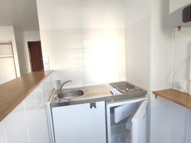 Location Appartement 1 pièce 0 m2 Talence