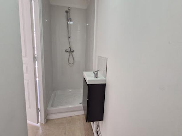 Location Appartement 1 pièce 14 m2 Beaumont sur Oise