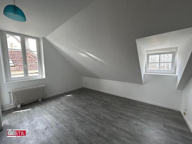 Location Appartement 1 pièce 14.63 m2 Chaumont en Vexin