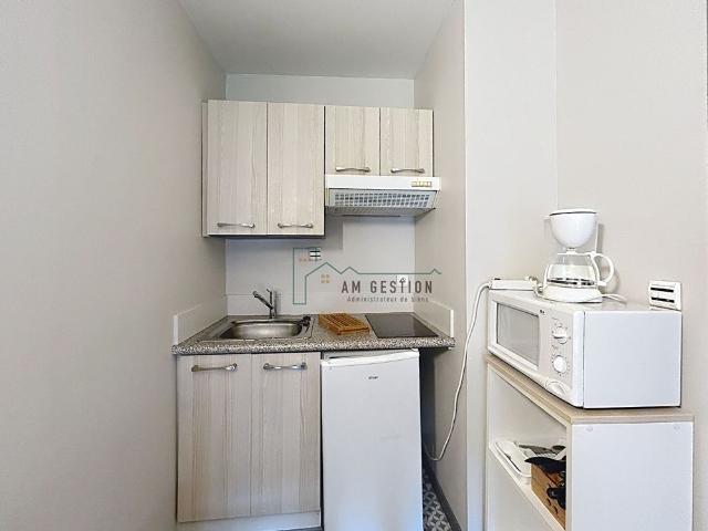 Location Appartement 1 pièce 14m²