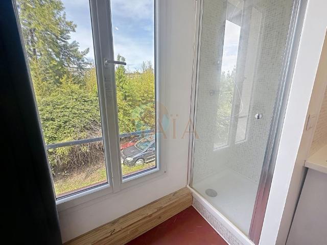 Location Appartement 1 pièce 14m² CANNES 06400