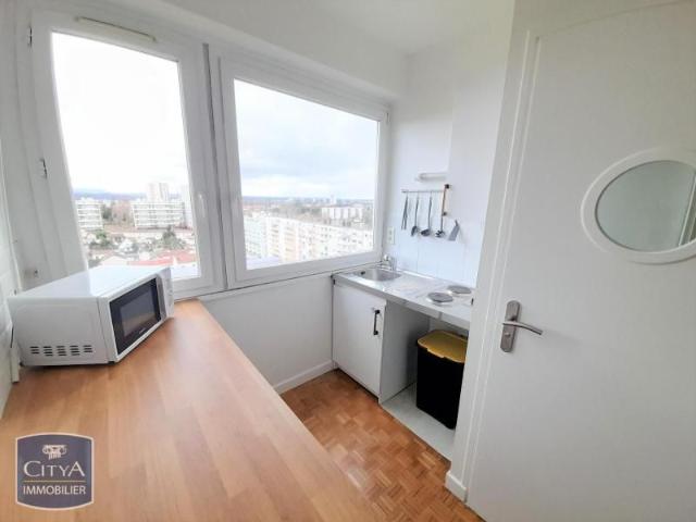 Location Appartement 1 pièce 14m² CHALON SUR SAONE 71100