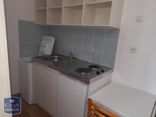 Location Appartement 1 pièce 14m² LAVAL 53000