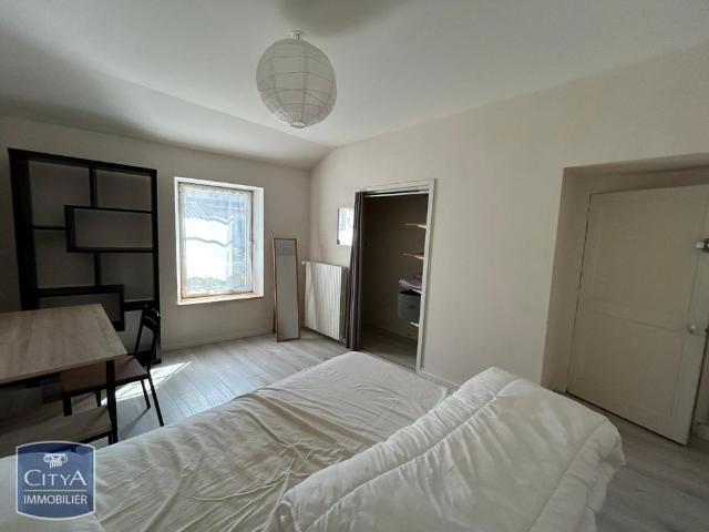 Location Appartement 1 pièce 14m² PERIGUEUX 24000