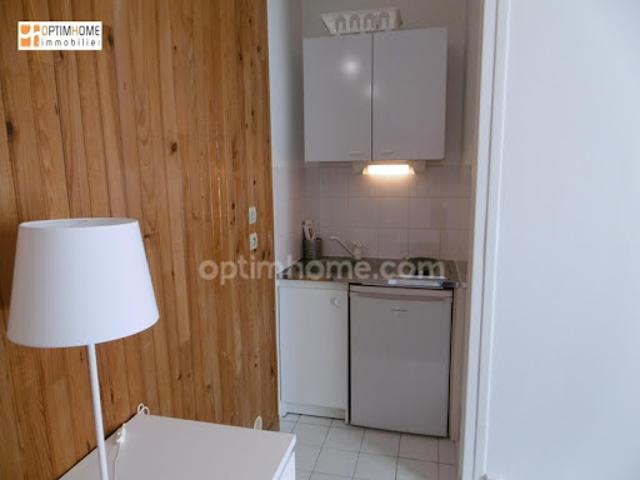 Location Appartement 1 pièce 15 m2 Versailles