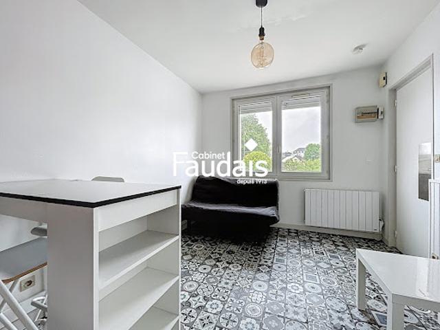Location Appartement 1 pièce 15.29 m2 Saint lo