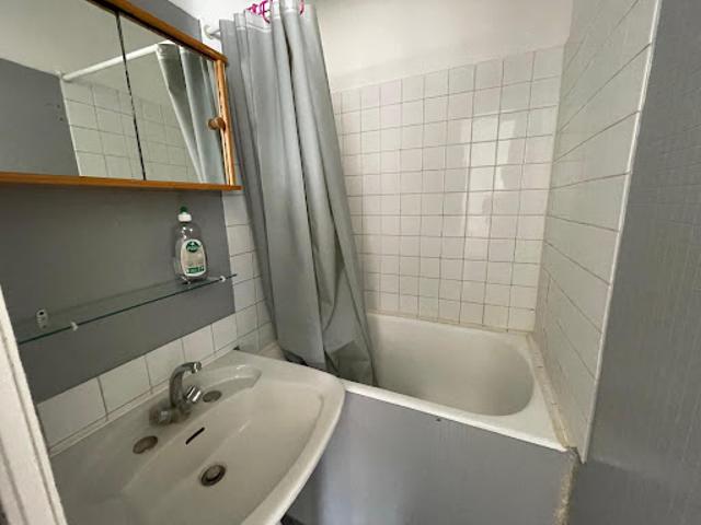 Location Appartement 1 pièce 15.2 m2 Bordeaux