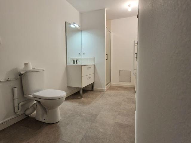Location Appartement 1 pièce 15.36 m2 Rennes