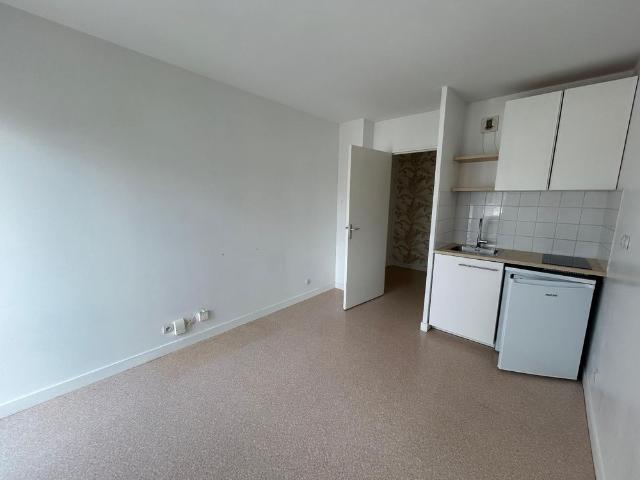 Location appartement 1 pièce 15.71 m2 à Tours