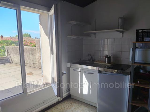 Location Appartement 1 pièce 15.72 m2 Nimes