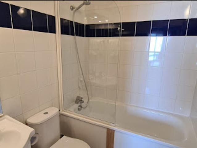 Location Appartement 1 pièce 15.89 m2 Evian les Bains