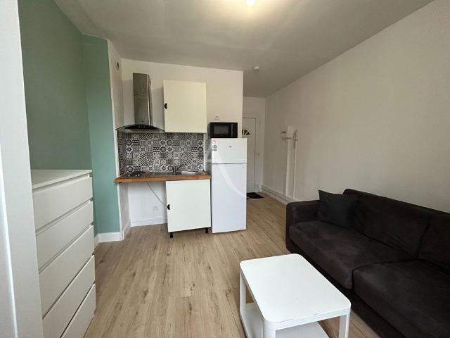 Location appartement 1 pièce, 15.96m², Jonzac