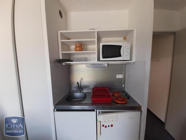 Location Appartement 1 pièce 15m² TOURS 37200
