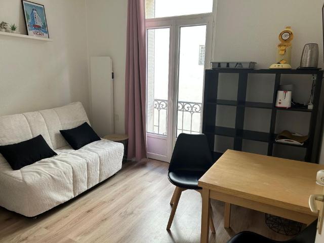 Location Appartement 1 pièce 15m² VICHY 03200