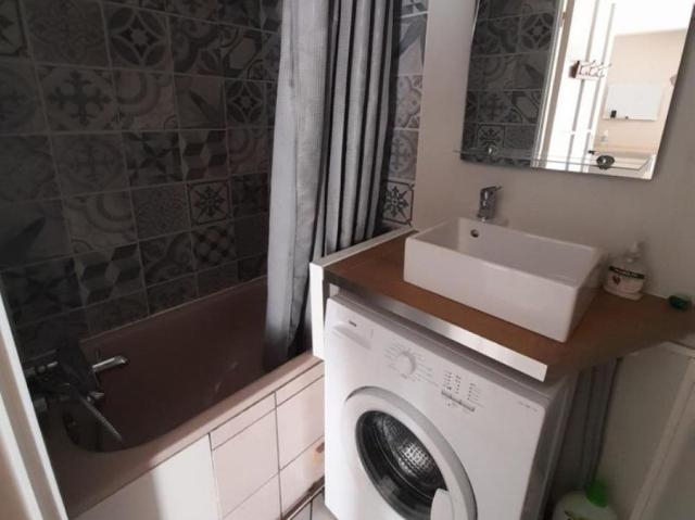 Location Appartement 1 pièce 15m² DIJON 21000